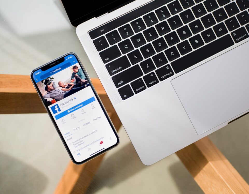 Como escolher o melhor painel para suas redes sociais Como escolher o melhor painel para suas redes sociais