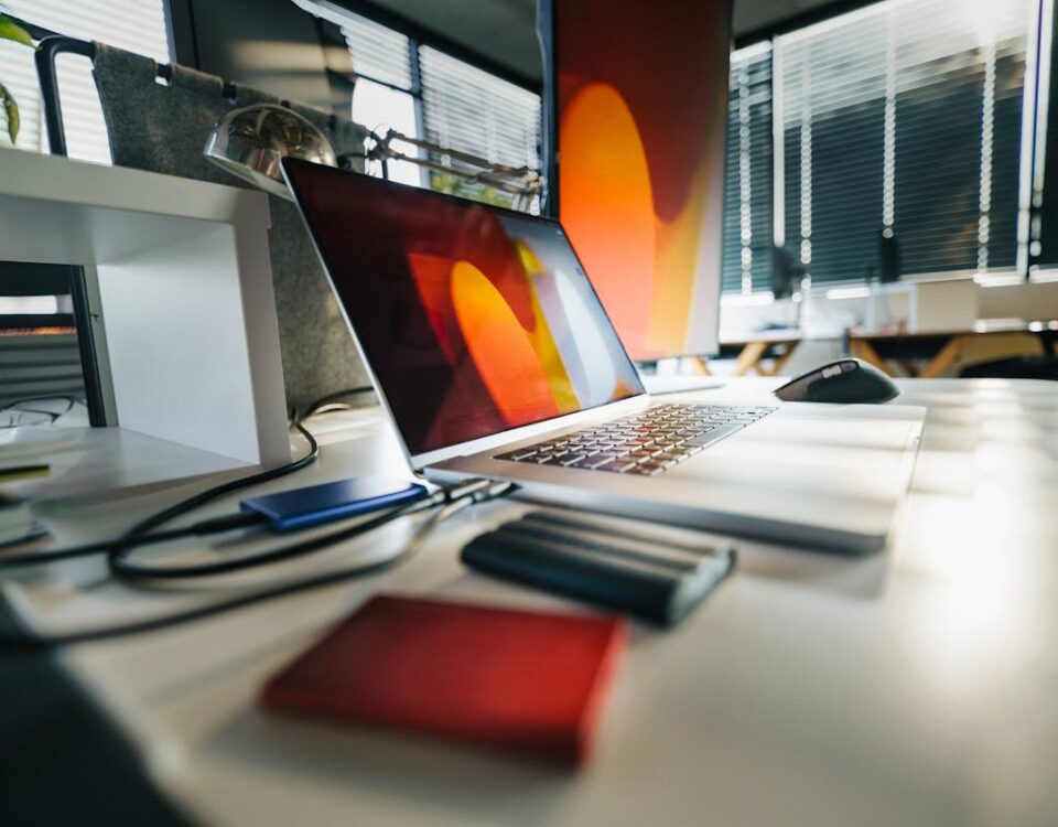 As diferenças entre cloud computing e backup em nuvem explicadas As diferenças entre cloud computing e backup em nuvem explicadas