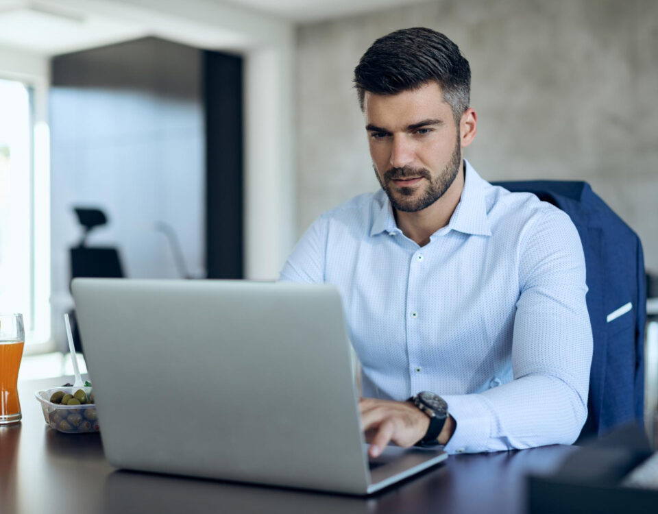 Softwares que transformam a gestão de empresas Softwares que transformam a gestão de empresas