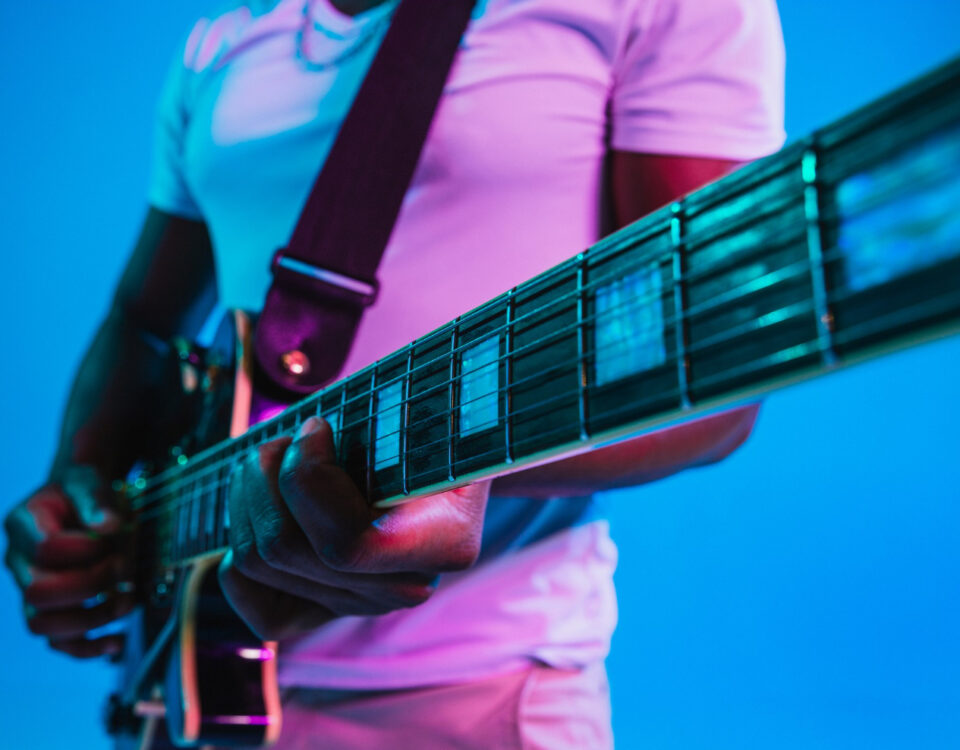 Como a tecnologia influencia as vendas de instrumentos musicais Como a tecnologia influencia as vendas de instrumentos musicais
