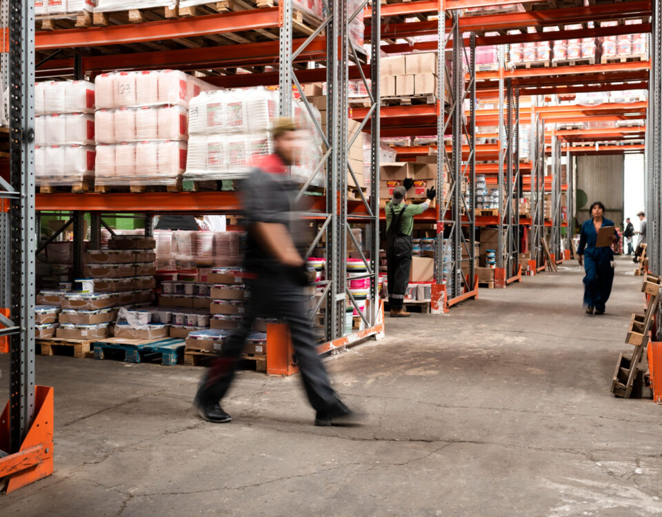 Como sensores ajudam na eficiência de empilhadeiras? Como sensores ajudam na eficiência de empilhadeiras?