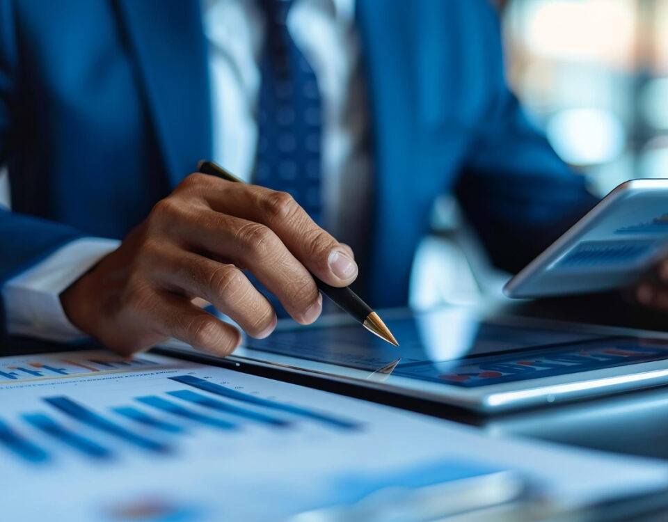 Plataformas que comparam taxas de antecipação: vale a pena?