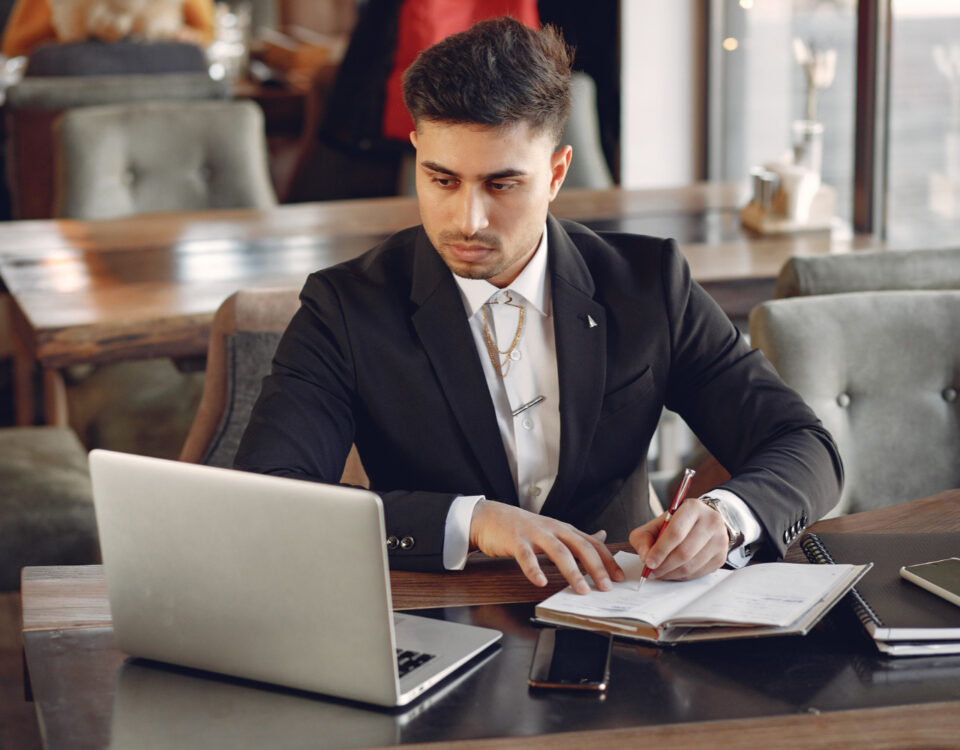 Sistemas inteligentes ganham espaço no setor jurídico Sistemas inteligentes ganham espaço no setor jurídico