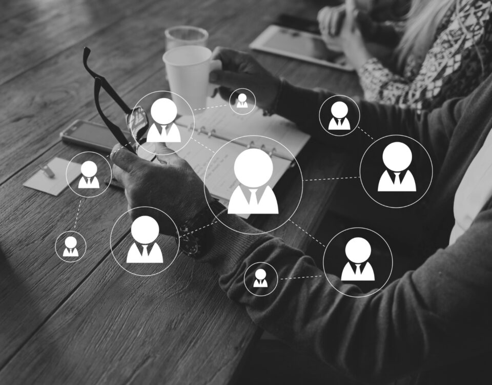 IA generativa no RH: triagem ética e grafos de skills