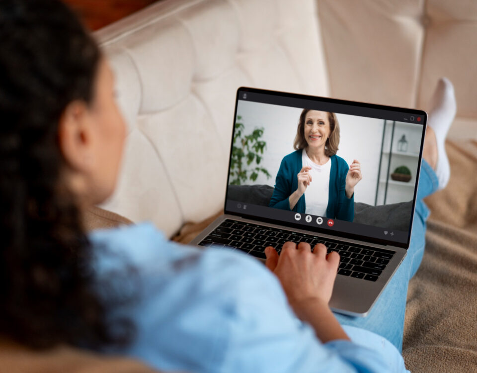 Como plataformas digitais estão reinventando o atendimento psicológico
