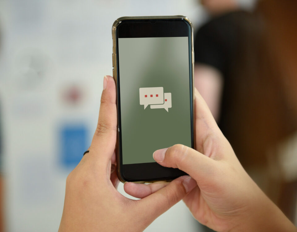 Como criar figurinhas para WhatsApp com IA em minutos