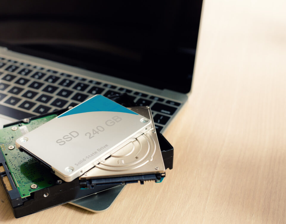 SSD, RAM e bateria revelam o bom notebook seminovo